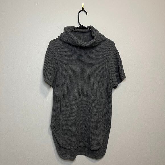 UGG Australia Cowl Neck Tunic Sweater Black Bear 1013540 Comfy Casual Small - Picture 2 of 8